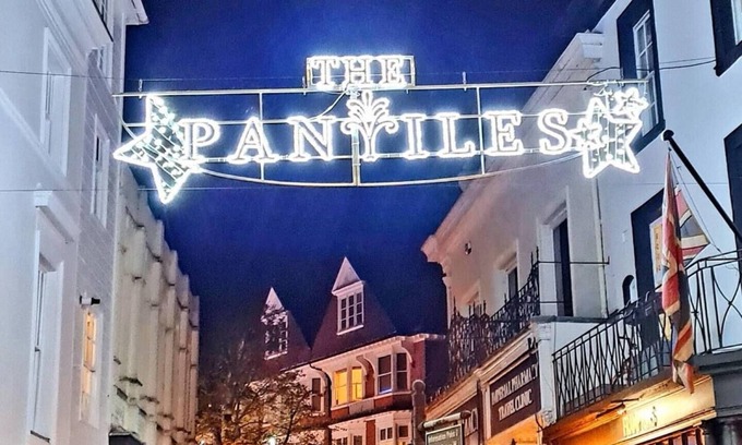 Royal Tunbridge Wells Apartamento | Beautiful Apartment in the Pantiles