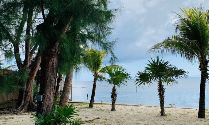 Oakridge Cabaña | Beautiful 1 Bedroom Cottage With Oceanview