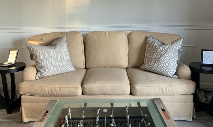 Gilford Condominio | Beautiful 1 bedroom condo-sleeps 6.Lake views. PRIME Lacation to all attraction