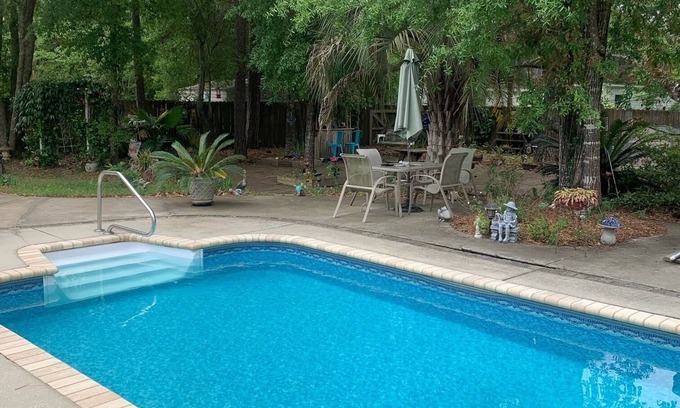 Pawleys Island Apartamento | Beautiful 1BR Apt. Near Beach! Inc. Kit, Bath & LR