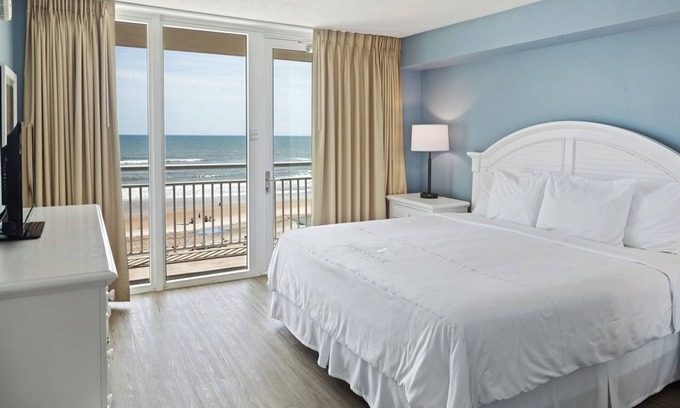 Ormond Beach Complejo | Beautiful 1BR Condo w/Ocean Views, Full Kitchen, Pool Access & Beach Vibes
