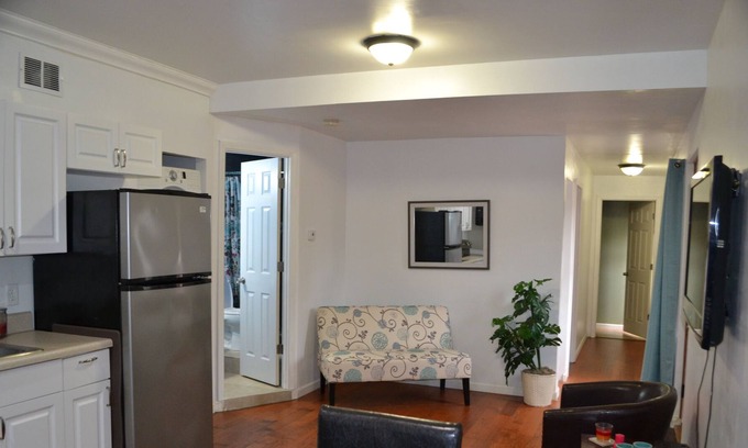 Conyers Apartamento | Beautiful 2 and 1