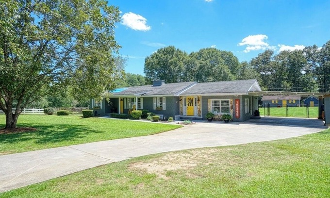 Covington Cabaña | Beautiful 2 bdrms 2.5 bthrms Covington cottages.