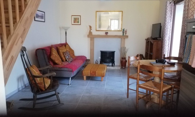 Saint-Leger-Magnazeix Casa | Beautiful 2-Bed House in Saint-Leger-Magnazeix