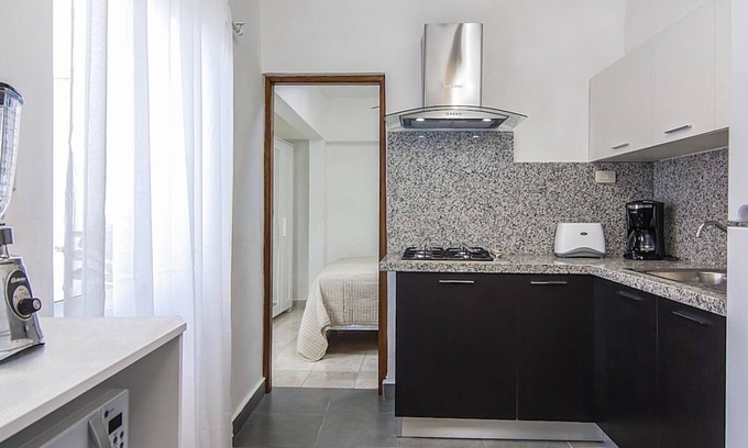 San Anton Casa | Beautiful 2 bedroom house directly on a park in the Colonial Zone