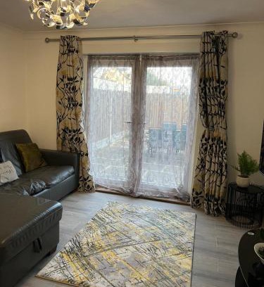 Grays Apartamento | Beautiful 2-bedroom in Grays close to Lakeside