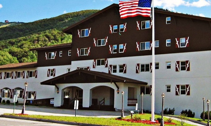 Franconia Apartamento | Beautiful 2 bedroom unit at resort, sleeps 10