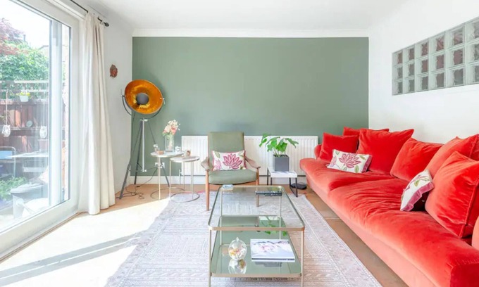 Shacklewell Otro | Beautiful 2BD House with Garden - Stoke Newington