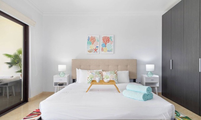 Washington Condominio | Beautiful 2BR Condo w/ Large Balcony in Palm Beach
