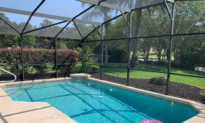 Briar Meadow Casa | BEAUTIFUL 3/2 Pool Home located in the Village of Briar Meadow