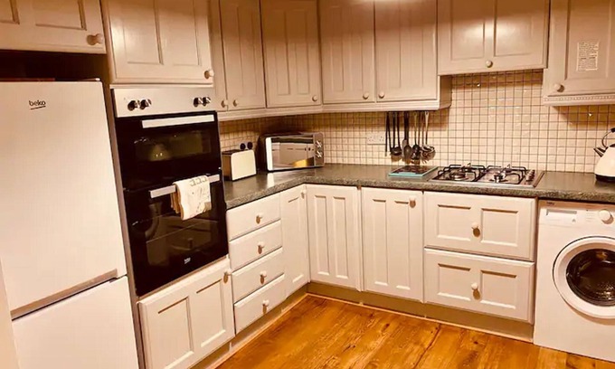 Londonderry Casa | Beautiful 3-bed House in Londonderry