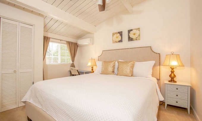 North Clairemont Casa | Beautiful 3 Bedroom 2 bath home with 3 Cal King size beds!