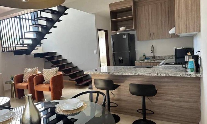 Colima Casa | Beautiful 3 bedroom 3 bath house for your get away