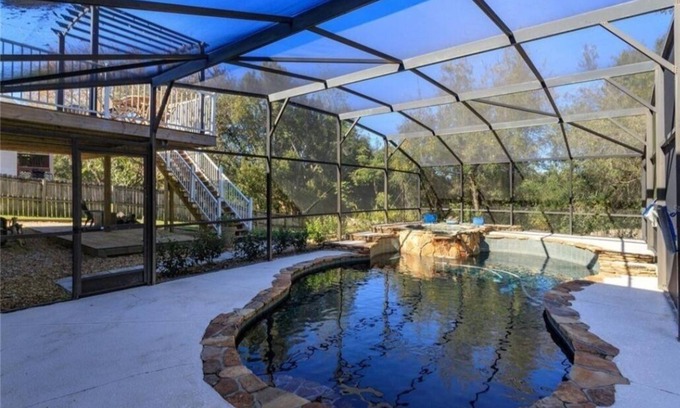 Minneola Casa | Beautiful 3 bedroom home with non heated Pool