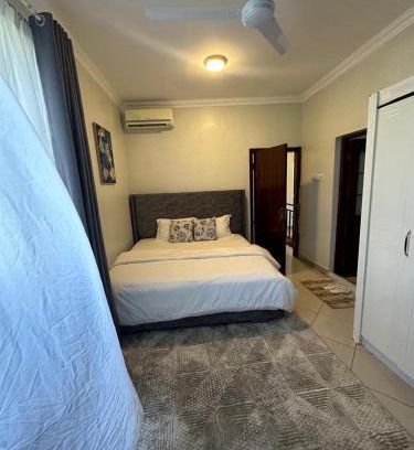 Oyster Bay Apartamento | Beautiful 3 bedroom house in Oysterbay