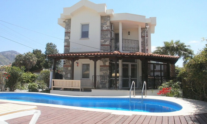 Dalyan Hotel | Preciosa Villa de 3 dormitorios con piscina privada en Dalyan Turquía