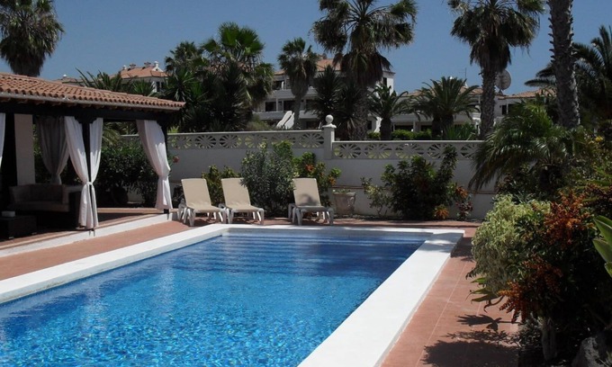 Complejo turístico Amarilla Golf Villa | Hermosa villa de 3 dormitorios con aire acondicionado y piscina privada - Amarilla Golf