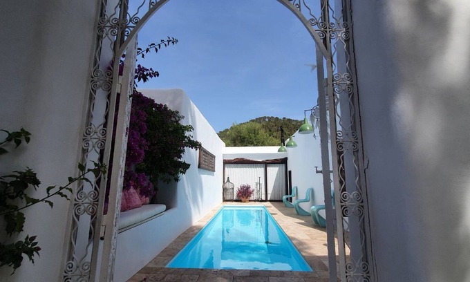 Sant Agusti des Vedra Casa | NUEVO para 2019 Madre Finca 300 años de edad - jacuzzi - panorama mar / San Antoni B