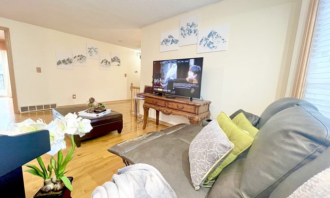 Kirkland Apartamento | Beautiful 3bd 2ba apartment