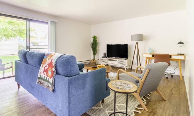 Sherwood - Tualatin South Apartamento | Beautiful 3BR Apartment in Tualatin + Pets OK