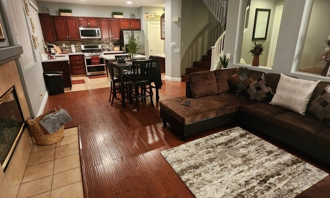 La Sierra Casa | Beautiful 3BR w/loft or 4BR, Home away from home
