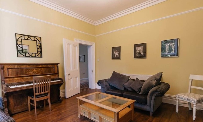 Wadsworth Casa | Beautiful 4 Bed Property, Hebden Bridge, Yorkshire