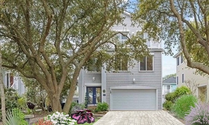 Dam Neck Casa | Beautiful 4-Bedroom, Renovated, Oasis in Croatan Beach