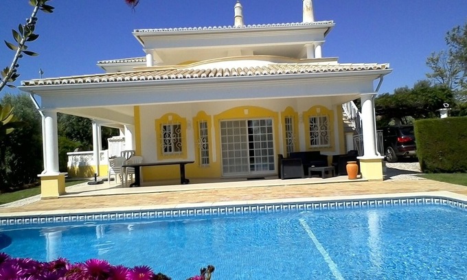 Portimao Villa | Hermosa villa de 4 dormitorios en el Alto Golf