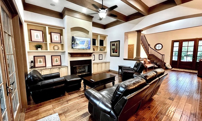 Bluffton Casa | Beautiful 4BR/4BA.Close to HHI/SAV/BEU, 5 minutes to Palmetto Bluff's entrance