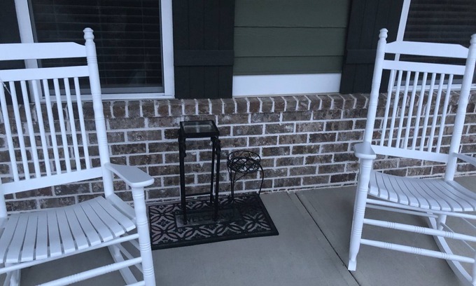 Grovetown Casa | Beautiful 5 bdrm, 3 bthrm, centrally located home