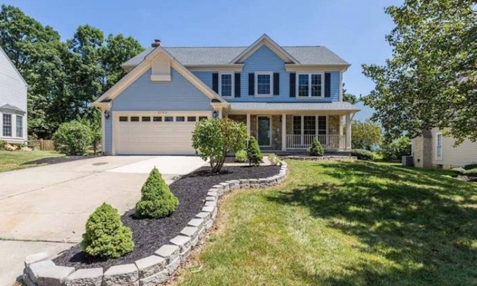 Montpelier Casa | Beautiful 6 bed/3.5 bath Retreat - Near Washington DC, Silver Spring & Baltimore