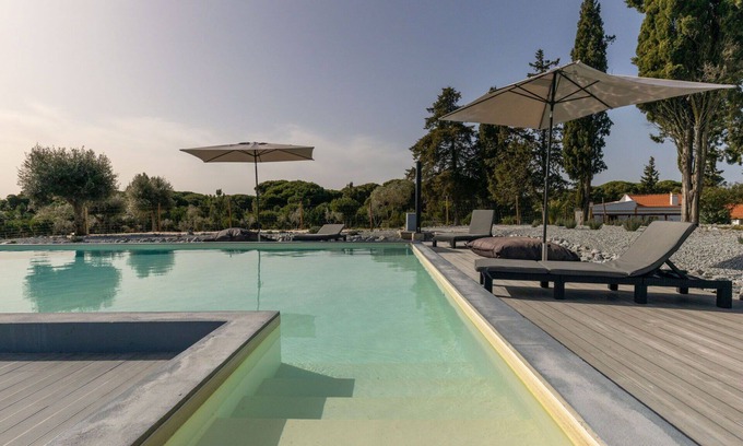 Sao Martinho Villa | Hermoso apartamento en villa para 4 personas con piscina, A/C, WIFI, TV, terraza y aparcamiento