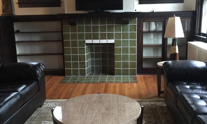 Squirrel Hill South Apartamento | Hermoso y cerca del centro