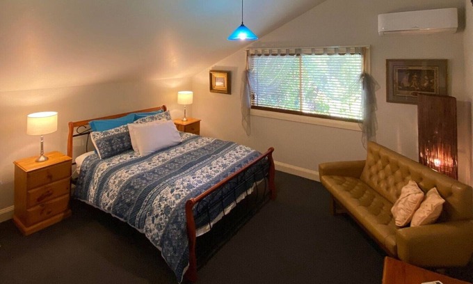 Tawonga South Apartamento | Beautiful and comfortable, located in the heart of town