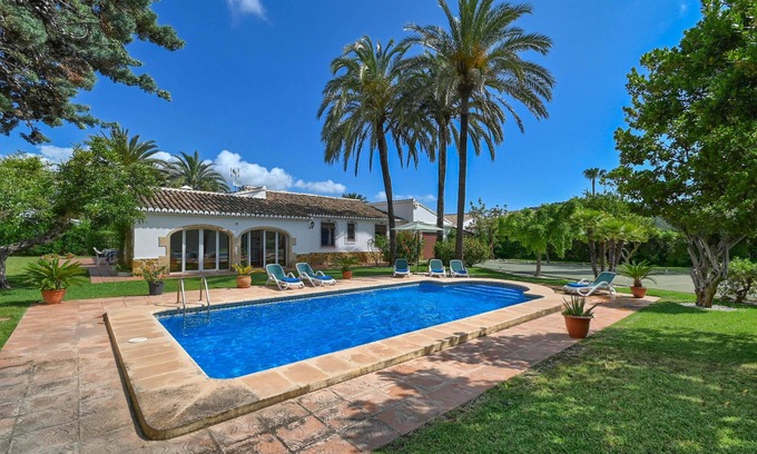 Tarraula Villa | Villa bonita y confortable en Javea, Costa Blanca, España con piscina privada para 6 personas