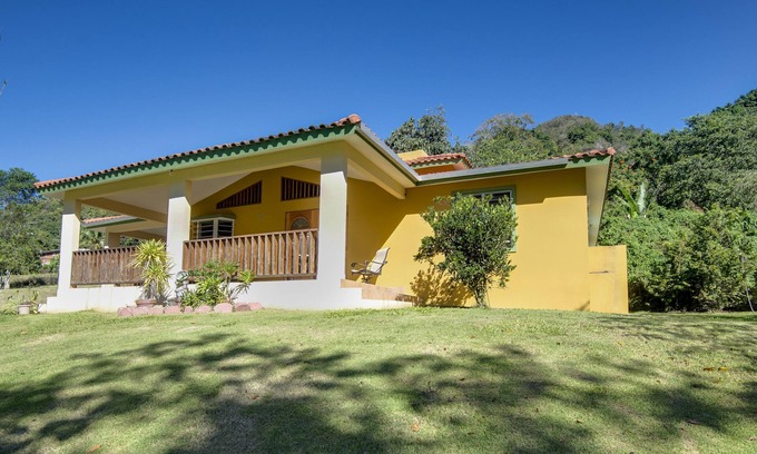 Angeles Casa | Hermosa y espaciosa residencia cerca de atracciones de aventura en la naturaleza.
