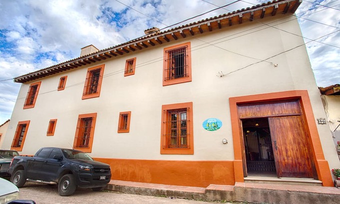 Mascota Casa | Hermosa y amplia casona en Mascota, +16 personas