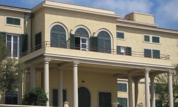 Donoratico Apartamento | Precioso apartamento para 8-10 personas en una villa histórica en el mar.