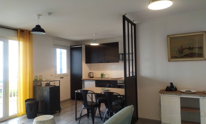 Langrune-sur-Mer Apartamento | Muy lindo departamento con vista al mar