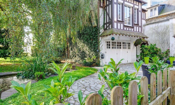 Isigny-sur-Mer Apartamento | Casa de campo moderna y luminosa con terraza en Isigny-sur-Mer