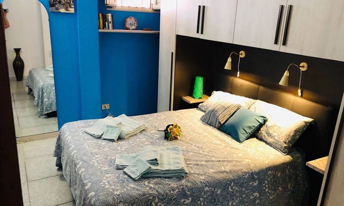 Recanati Apartamento | Precioso apartamento a 150 m de la playa con azotea privada y vistas al mar.