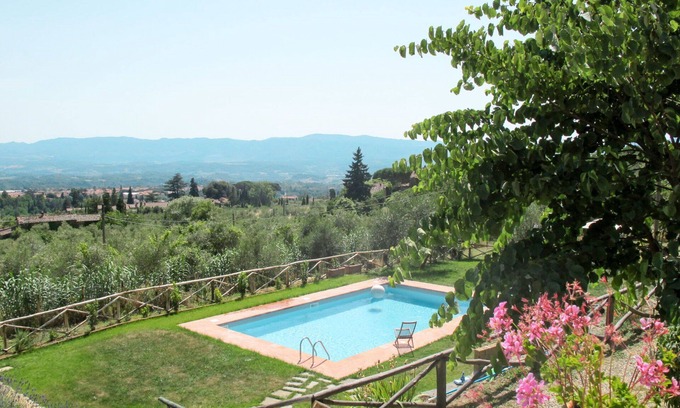Pian di Sco Casa | Precioso apartamento en villa para 4 personas con piscina, WIFI, TV, terraza y aparcamiento