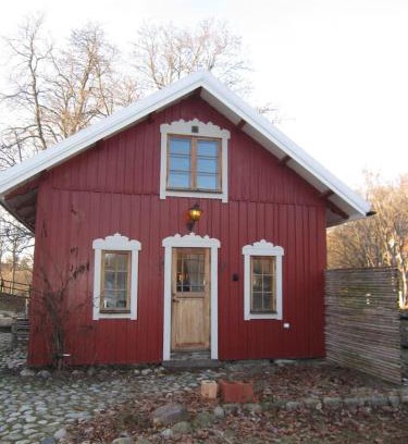 Sodertalje Apartamento | Beautiful apartment close to lake Mälaren