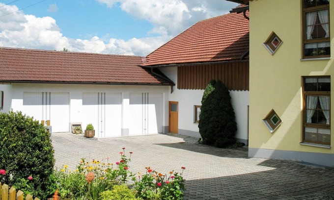 Bischofsmais Apartamento | Acogedor apartamento para 4 personas con WIFI, TV, terraza, vista panorámica y aparcamiento