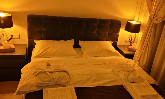 Tbilisi Apartamento | Beautiful apartment, excellent location in a complex with 24/7 security