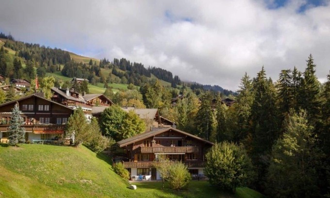 Schoenried Apartamento | Beautiful apartment for 8 guests with WIFI