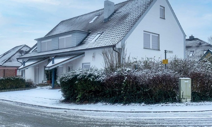 Norddeich Apartamento | Hermoso apartamento para 4 personas con WIFI, TV, balcón, mascotas permitida y aparcamiento