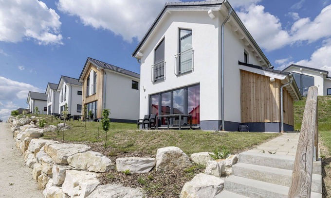 Mistelgau Casa | Bonito apartamento en villa con WIFI, TV, terraza, mascotas permitida y aparcamiento