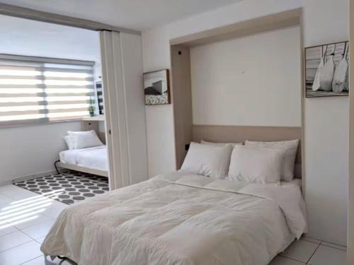 Jayuya Apartamento | Beautiful apartment in Condado with beach access!
