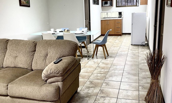 Catedral Apartamento | Beautiful apartment in the capital of Costa Rica, San José